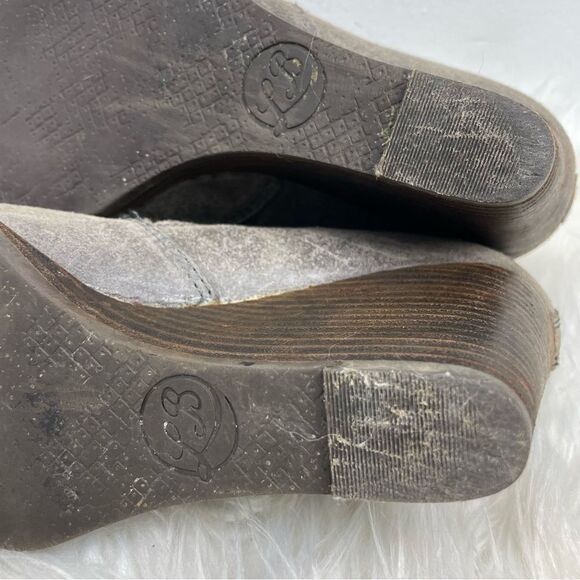 Lucky Brand | suede wedge ankle booties 6M tan. - Picture 8 of 9